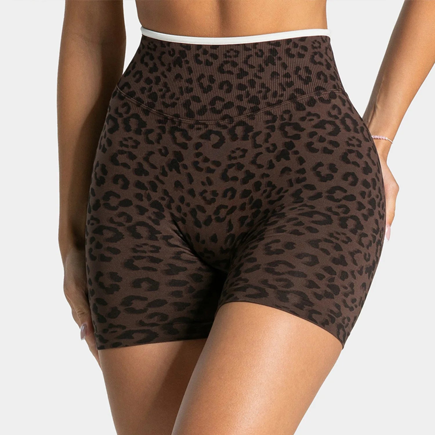 Women Seamless Shorts Yoga Shorts Buttock Lift Gym Leggings Women High Waist Sports Shorts Women Running Workout Shorts Female