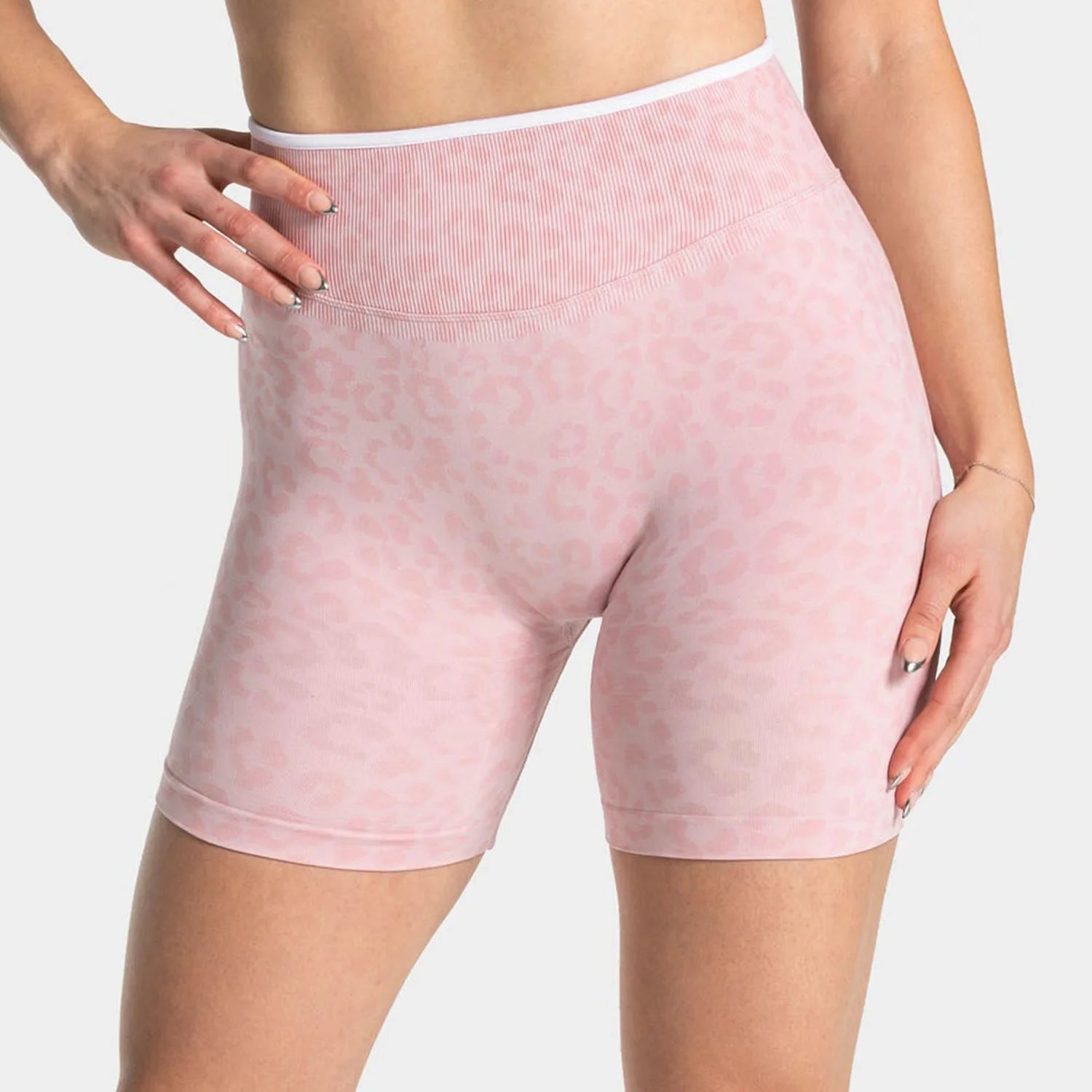 Rhea Seamless Shorts